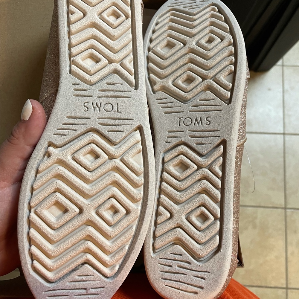 Gold Toms